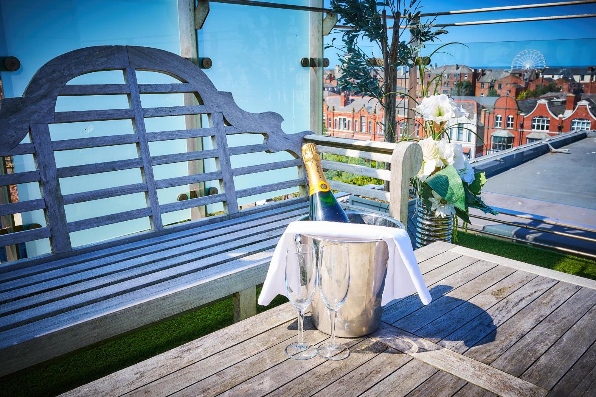 The Vincent Hotel Southport Luaran gambar